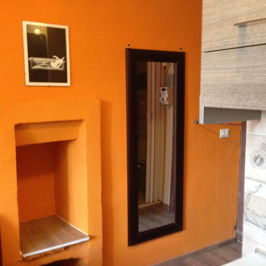 Apartmán Mansarda In Borgo Dora Turín Exteriér fotografie