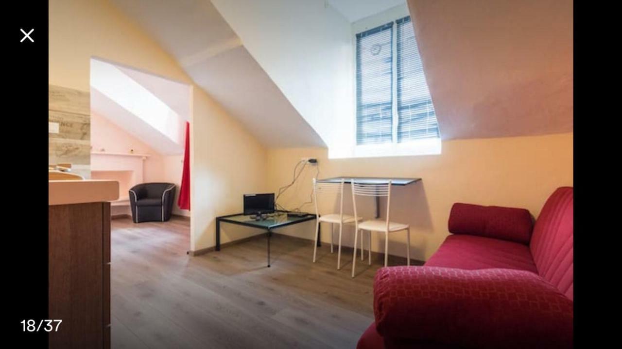 Apartmán Mansarda In Borgo Dora Turín Exteriér fotografie